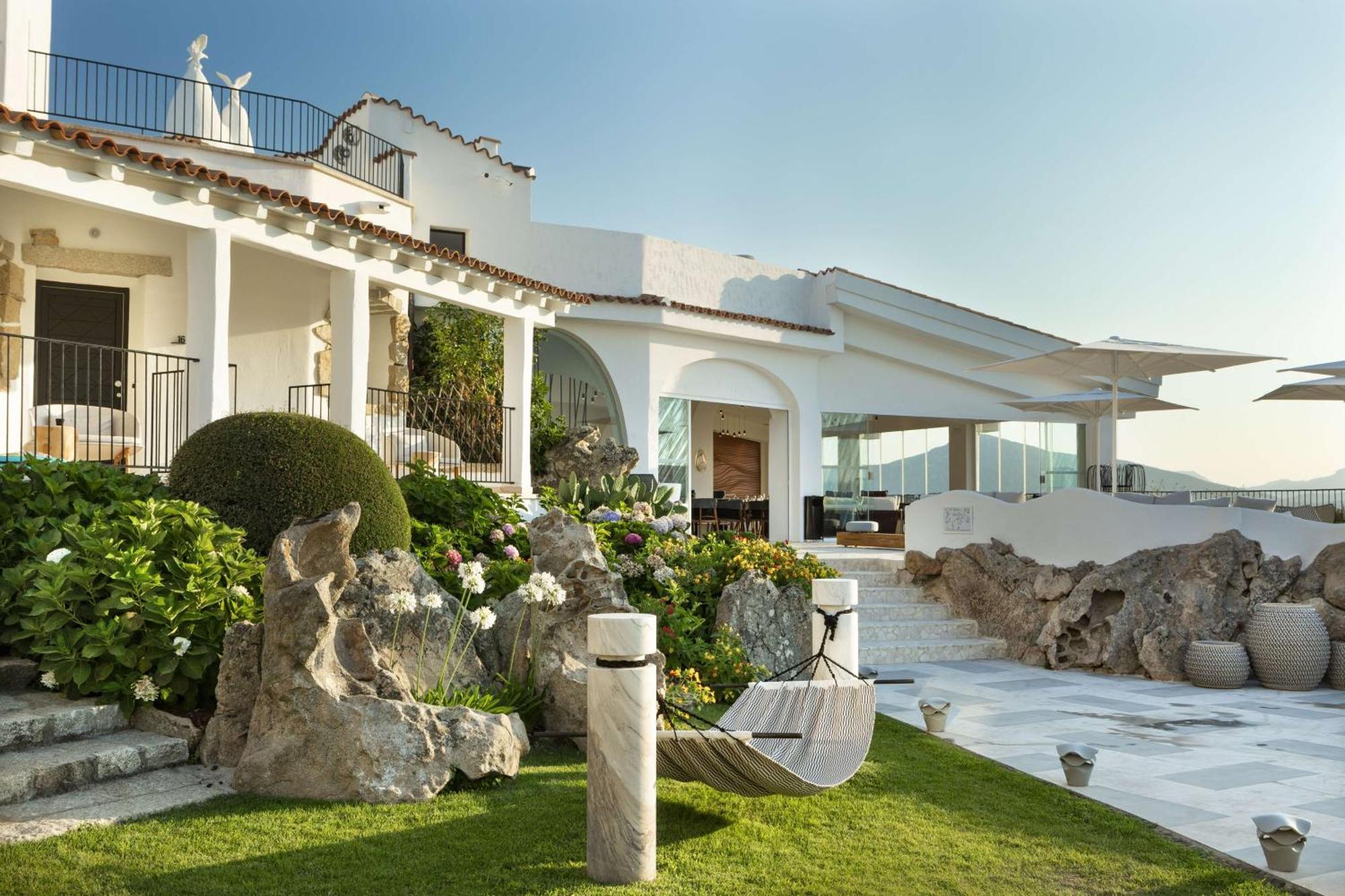 Sulia House Porto Rotondo, Curio Collection By Hilton Hotel Exterior photo