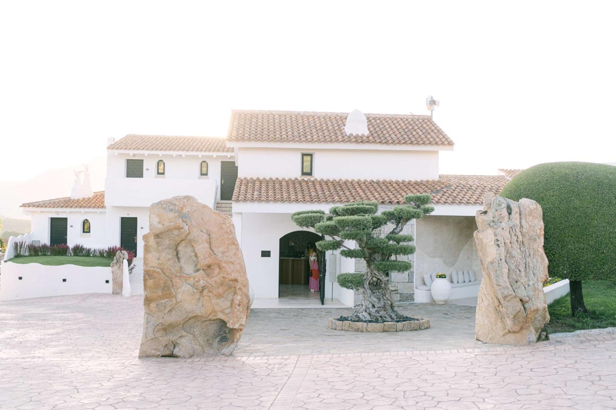 Sulia House Porto Rotondo, Curio Collection By Hilton Hotel Exterior photo